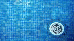 sistem drainase kolam renang