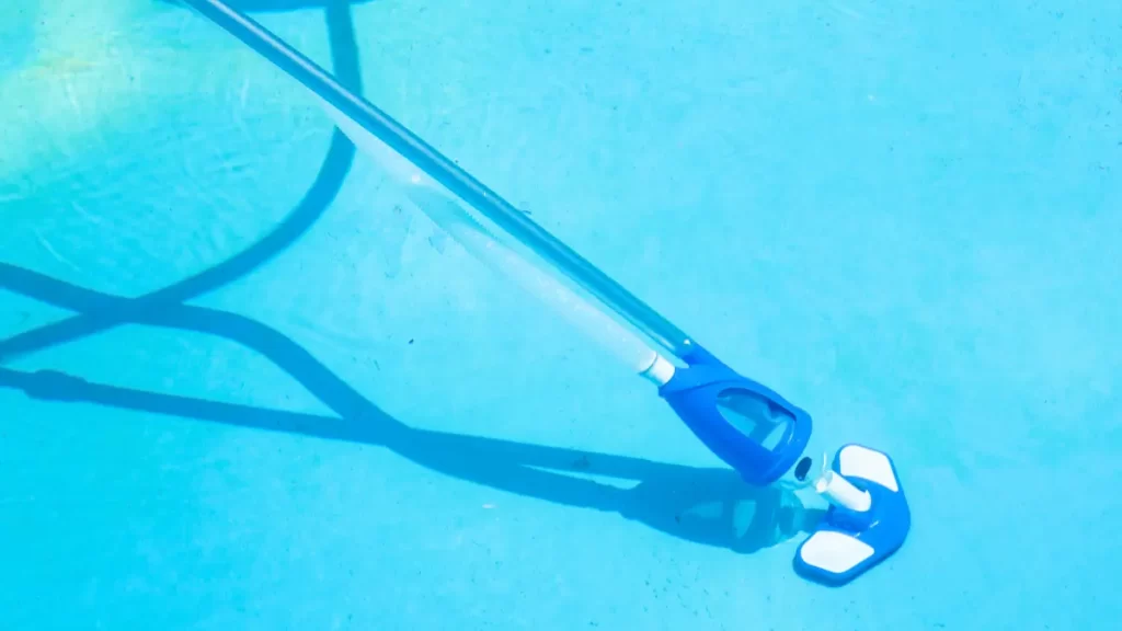 3 Jenis Sistem Vacuum Kolam Renang dan Cara Melakukannya!