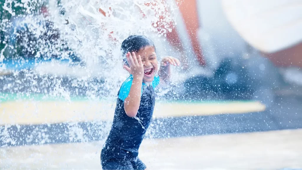 Wajib Tahu! Inilah 5 Kolam Renang Terbesar di Indonesia