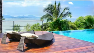 manfaat deck kolam renang