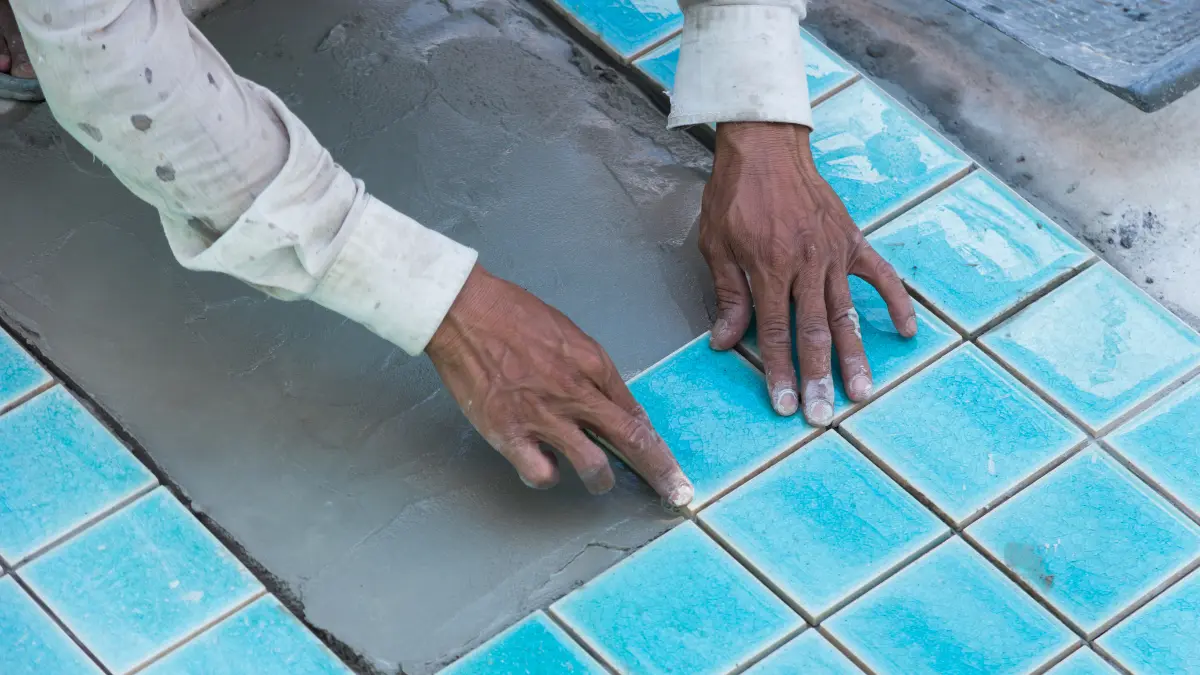 motif keramik kolam renang