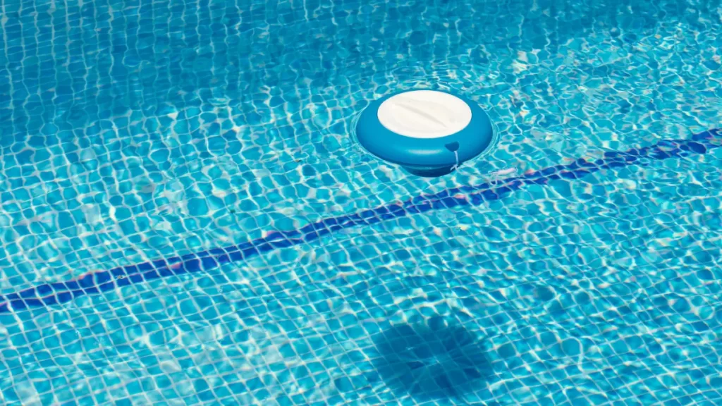 Pilih Kolam Renang dengan Klorin atau Kolam Renang Air Asin?