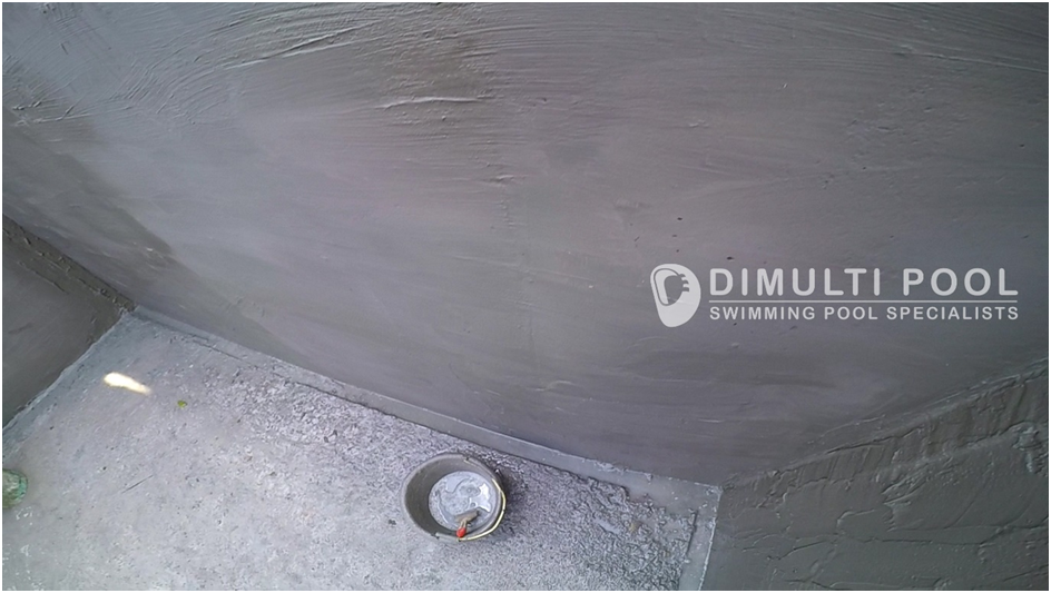 Contoh Proses Pembuatan Kolam Renang Outdoor di Jakarta