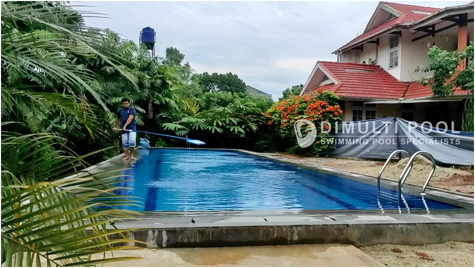 Contoh Proses Pembuatan Kolam Renang Outdoor di Jakarta