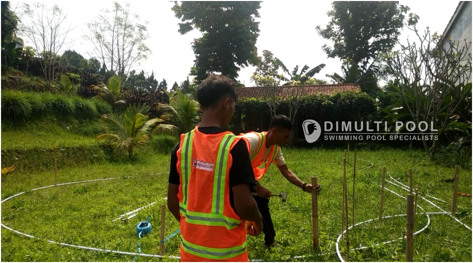 Contoh Proses Pembuatan Kolam Renang Villa Bogor, Mewah!
