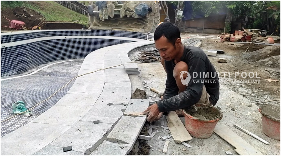 Contoh Proses Pembuatan Kolam Renang Villa Bogor, Mewah!