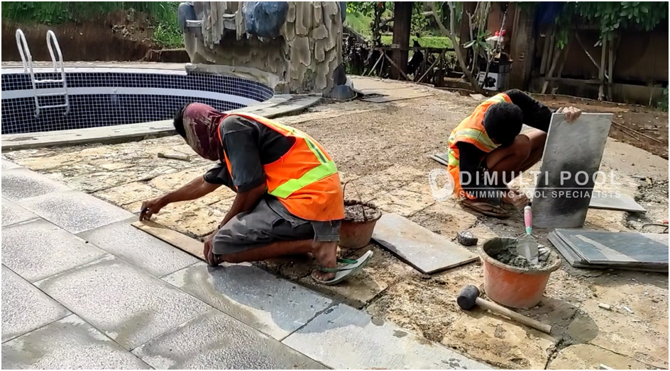 Contoh Proses Pembuatan Kolam Renang Villa Bogor, Mewah!