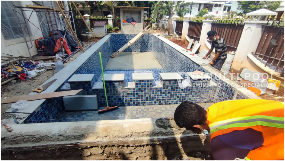 Contoh Desain Kolam Renang Anak & Dewasa di Jakarta Utara