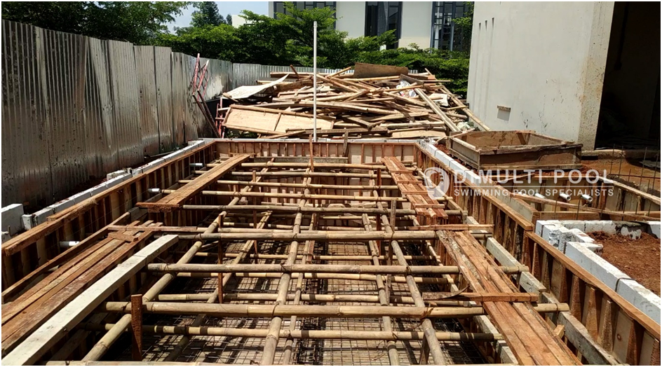 Contoh Desain Kolam Renang Minimalis di Tangerang Selatan