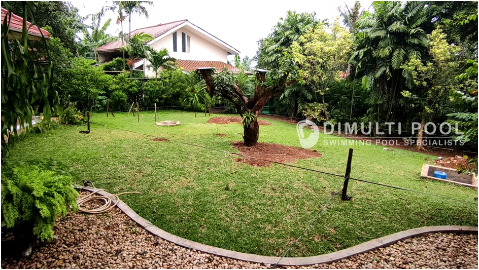 Contoh Proses Pembuatan Kolam Renang Outdoor di Jakarta