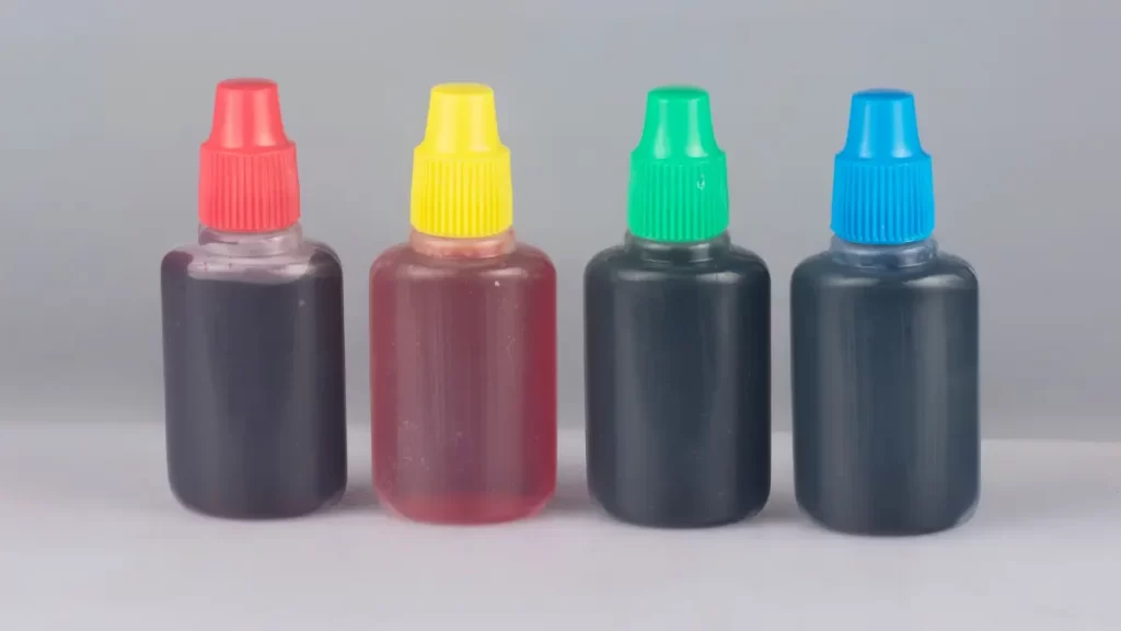 5 Lifehack Perawatan Kolam Renang dengan Barang di Rumah!