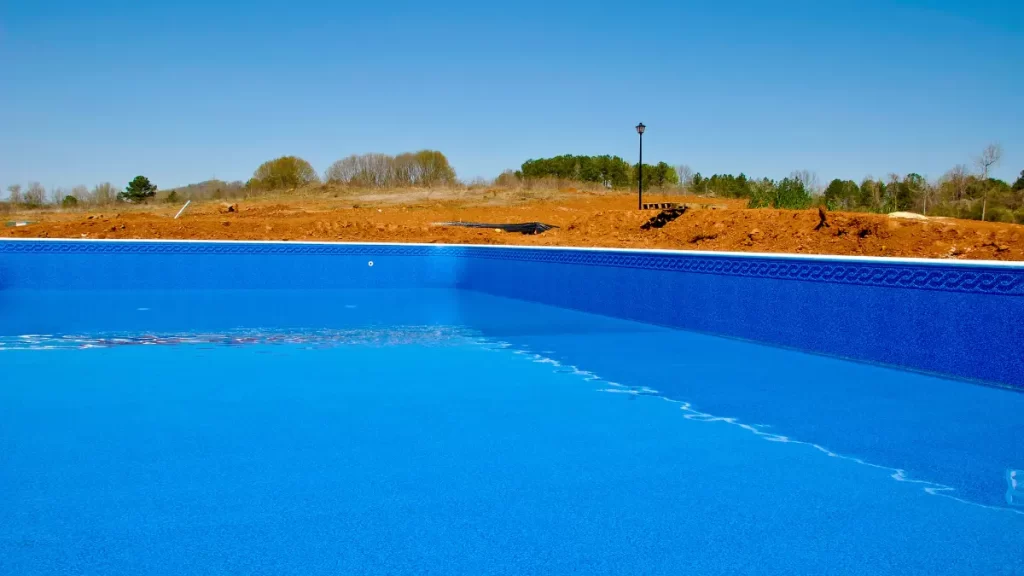 4 Kelebihan Vinyl Liner Kolam Renang, Pemasangan Cepat!
