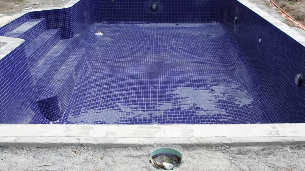 Berapa Lama Renovasi Kolam Renang di Rumah Dilakukan?
