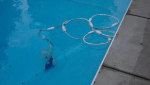 alat yang ada di kolam renang