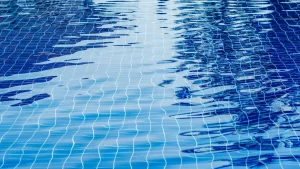jenis lantai kolam renang