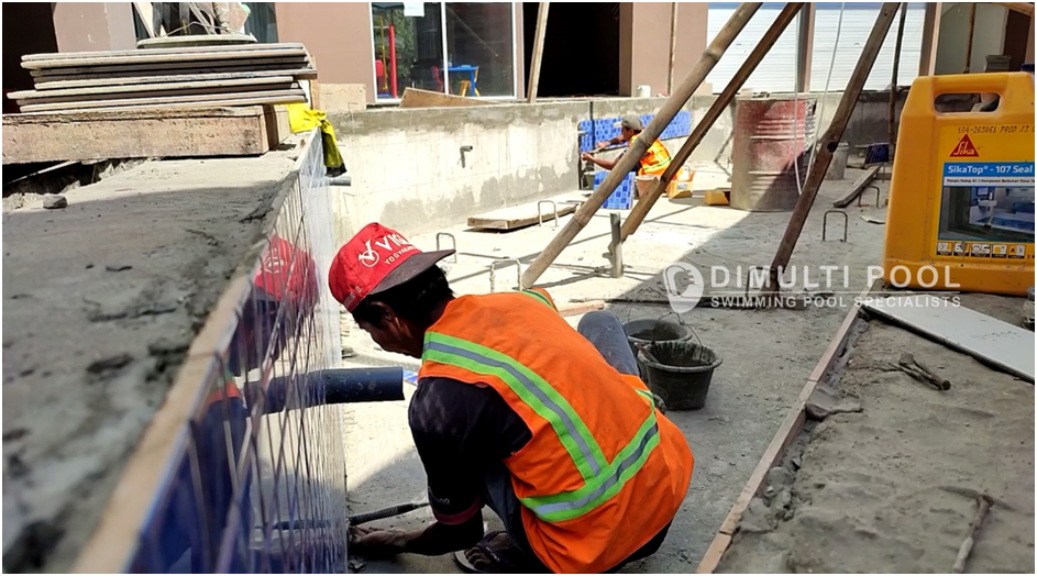 9 Proses Pembuatan Kolam Renang Apartemen di Depok!